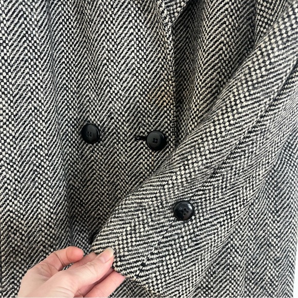 Vintage Wool Blend Coat by Collection Élégante women’s 12 Classic Herringbone - Picture 11 of 14